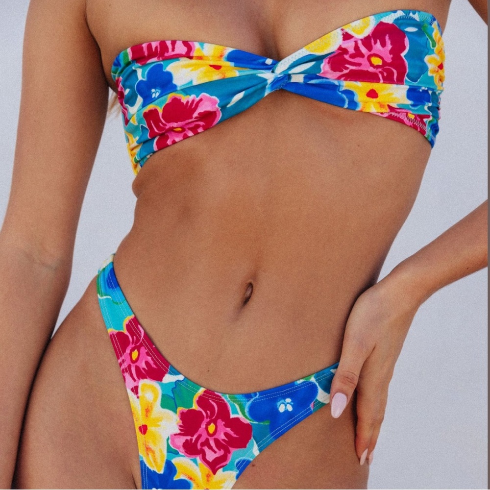 NWT Loleia Swim SET- Top and Bottoms